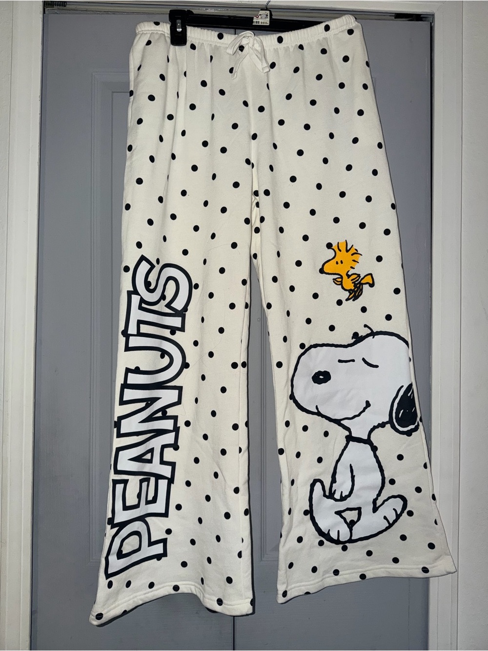 🐾NWT Peanuts White & Black Polka Dot Snoopy Pajama Pants size XL